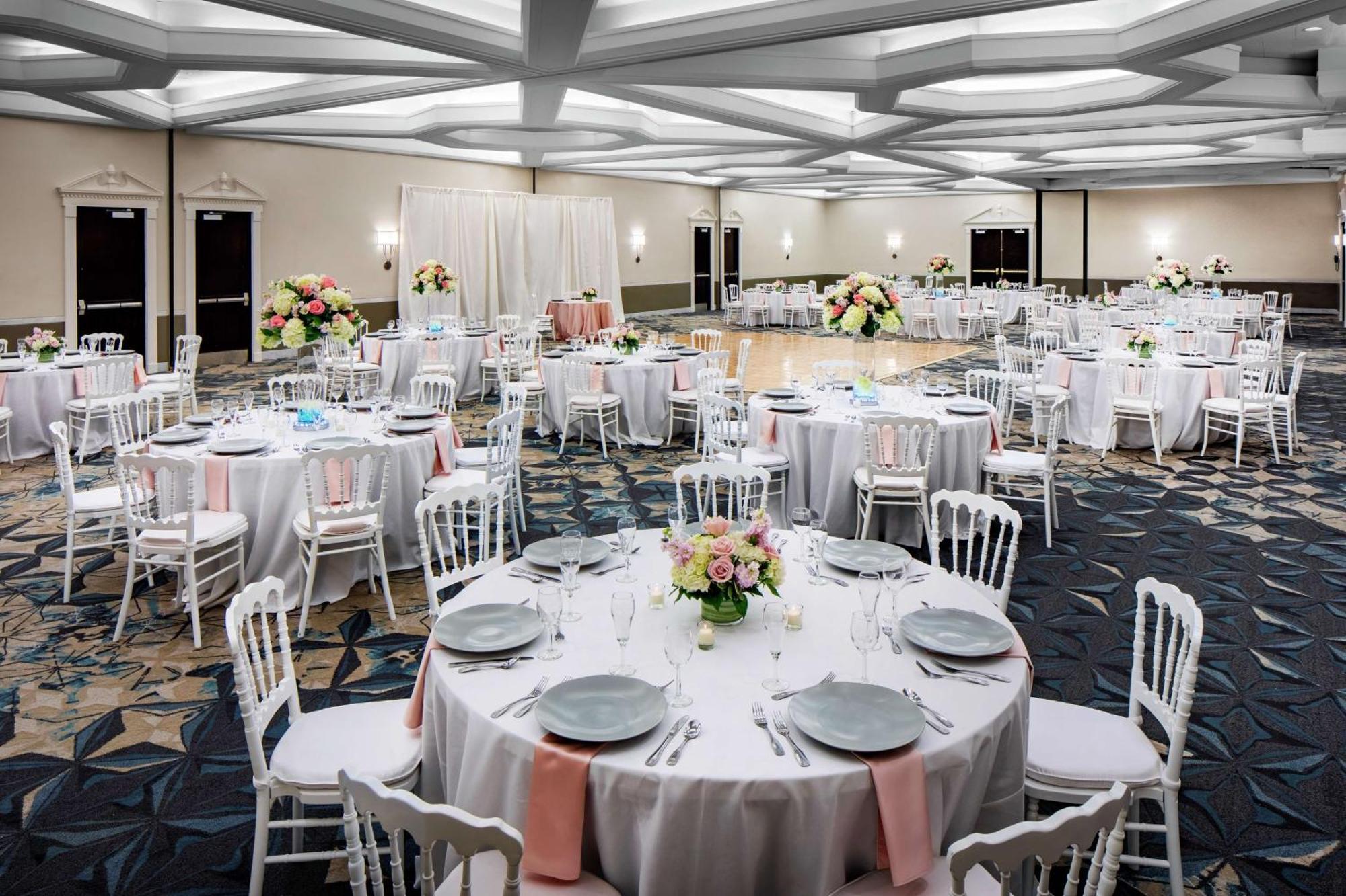 Doubletree By Hilton Nashua Exterior foto