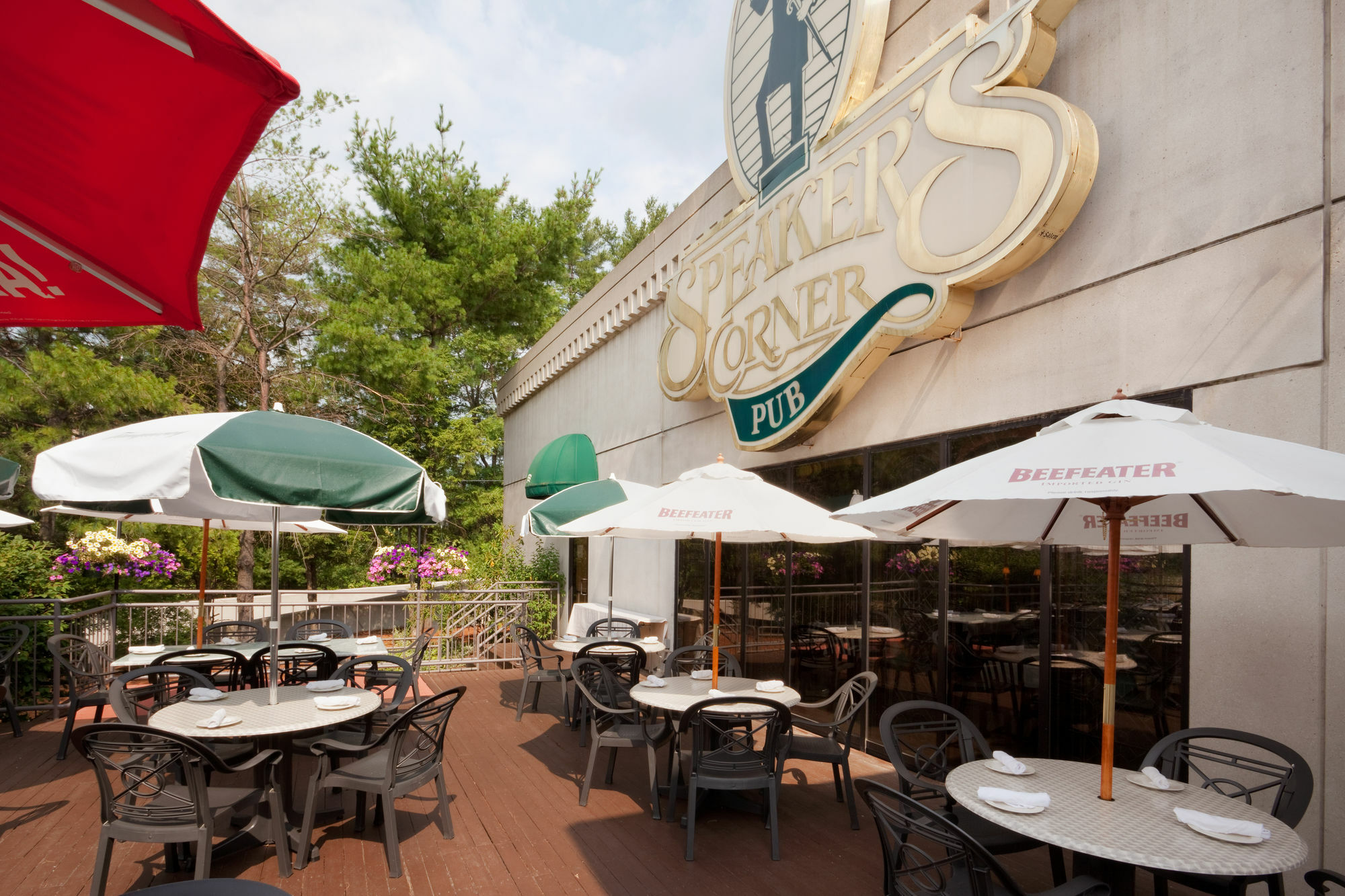 Doubletree By Hilton Nashua Exterior foto