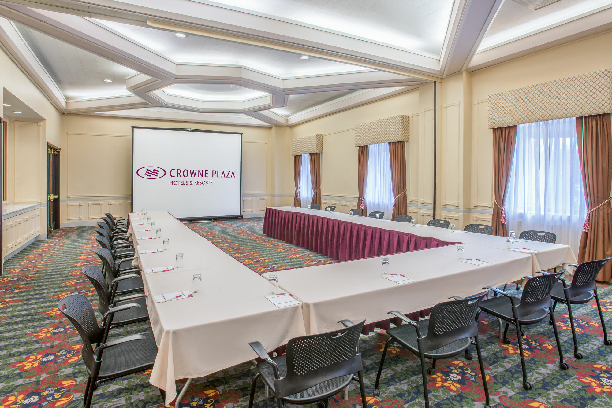 Doubletree By Hilton Nashua Exterior foto